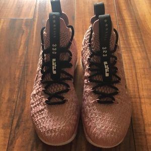 LEBRON XV LIMITED (GS)